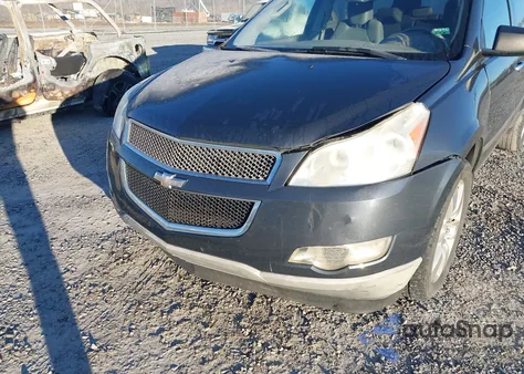 2011 Chevrolet Traverse Ls z USA, uszkodzony, nr VIN 1GNKVEED8BJ348099